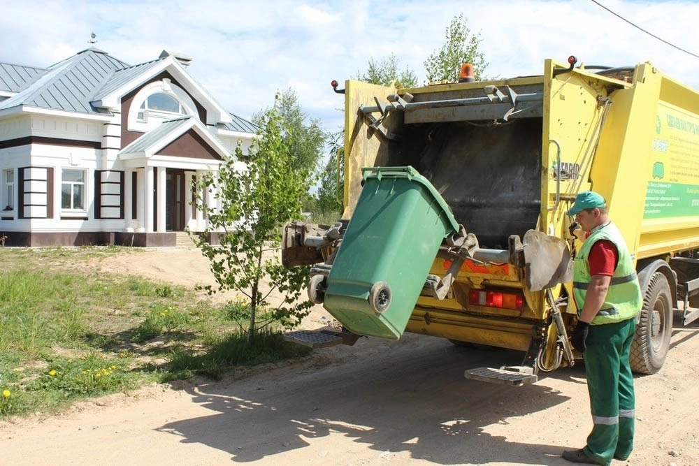 Вывоз мусора с дачи СНТ в Красноярске от ПроМусор — вывоз дачного и садового мусора, цена от 1676 руб